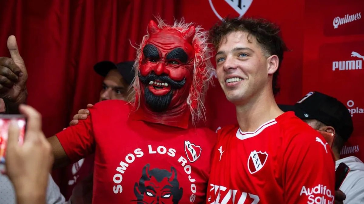 santi-maratea-el-lanzamiento-la-colecta-independiente-telamjpg