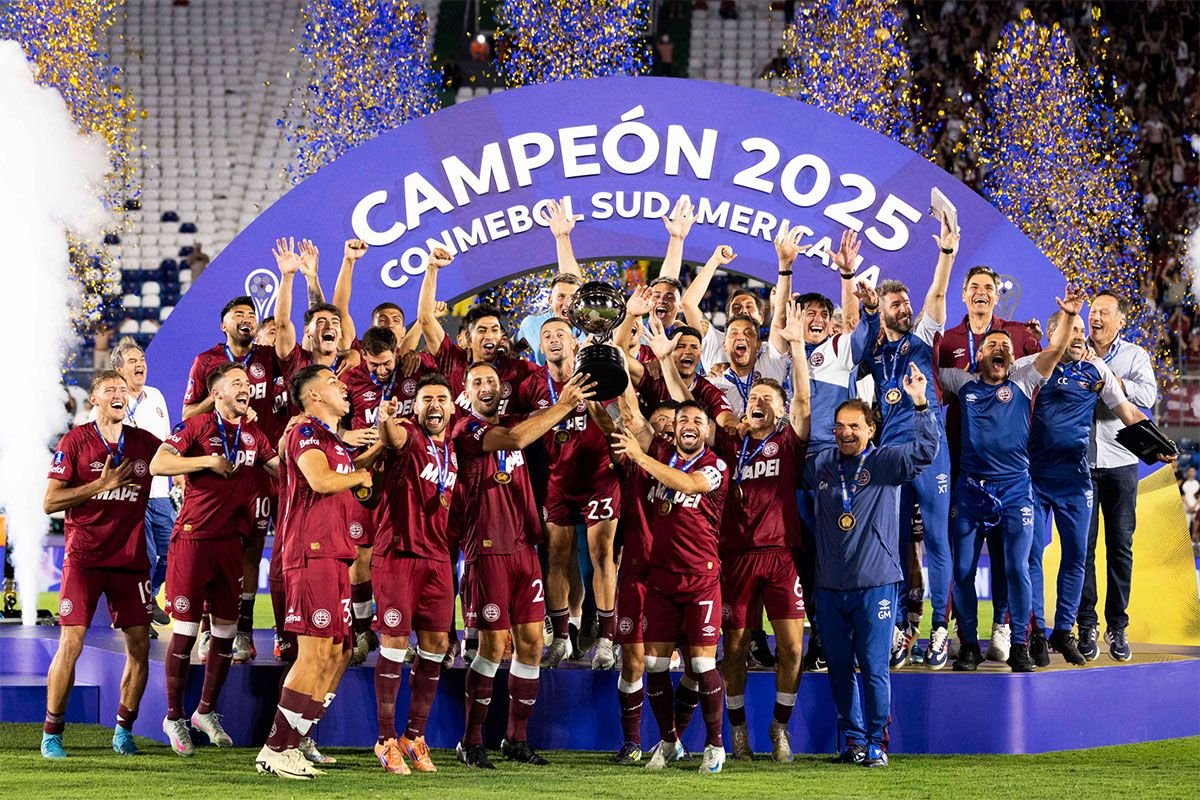 lanus-campeon-foto-@SudamericanaBR-2